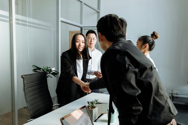 Comment les entreprises de maintenance industrielle peuvent conquérir plus de clients grâce à des stratégies marketing innovantes ?